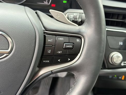 Used 2024 Lexus ES 350 Luxury image 28