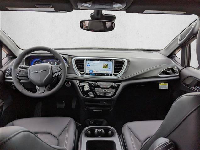 New 2026 Chrysler Pacifica Select w/ S Appearance Package AWD/4WD image 14