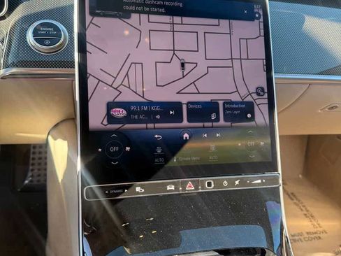 Used 2022 Mercedes-Benz S 580 S 580 image 23