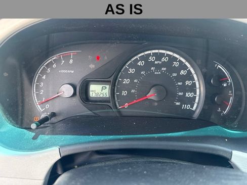 Used 2014 Toyota Sienna L FWD image 9