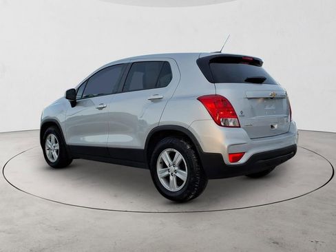 Used 2021 Chevrolet Trax LS w/ Tint and Cruise Package image 8
