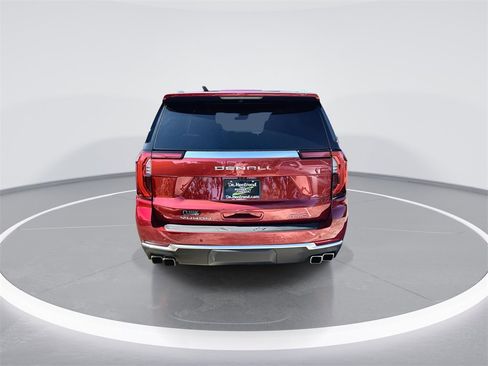 New 2026 GMC Yukon Denali w/ Sun & Power Step Package image 7