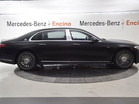 Certified 2024 Mercedes-Benz Maybach S 680 4MATIC image 10