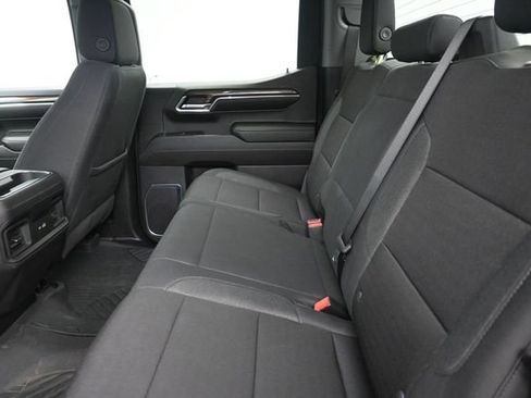 Used 2024 Chevrolet Silverado 1500 LT Trail Boss w/ Protection Package AWD/4WD image 18