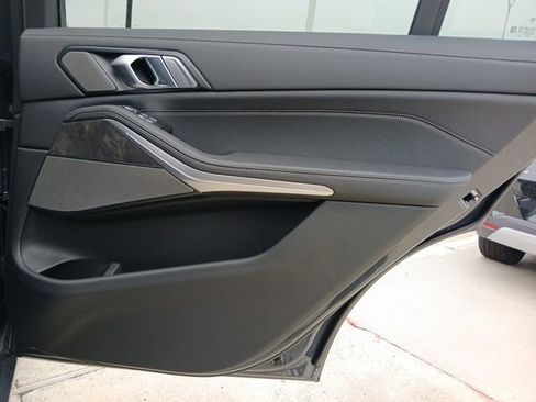 New 2026 BMW X7 xDrive40i image 11