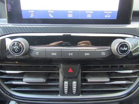 Used 2023 Ford Escape ST-Line Select image 41