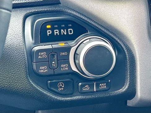 Used 2025 RAM 1500 Big Horn AWD/4WD image 13