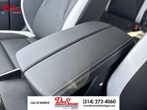 New 2026 Buick Envision Sport Touring AWD/4WD image 21