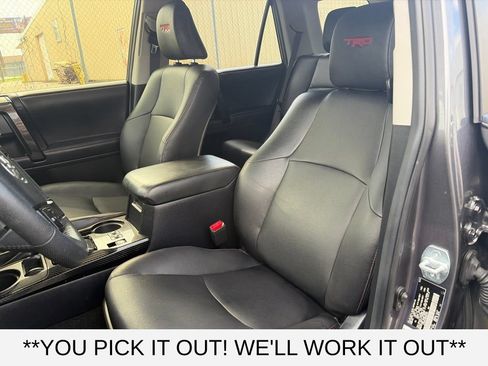 Used 2021 Toyota 4Runner TRD Off-Road Premium w/ Moonroof Package AWD/4WD image 10