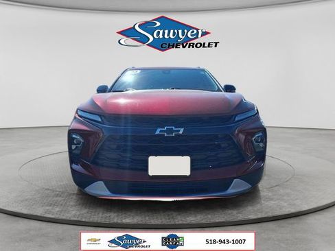 Used 2023 Chevrolet Blazer LT w/ Convenience Package AWD/4WD image 2