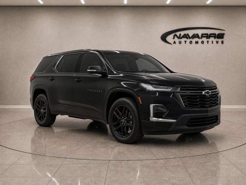 Used 2023 Chevrolet Traverse Premier w/ Redline Edition FWD image 9