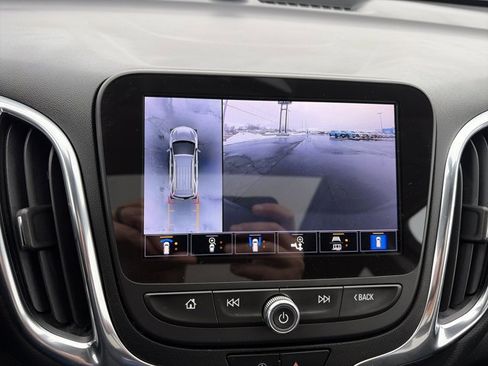 Used 2022 Chevrolet Equinox LT image 22