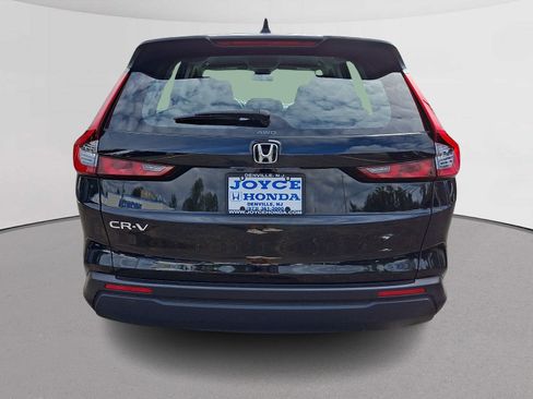 Used 2024 Honda CR-V LX image 9