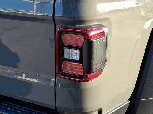 Used 2021 Jeep Gladiator Rubicon w/ LED Lighting Group image 12