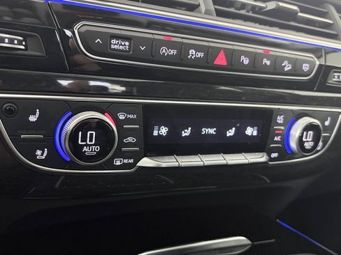 Used 2019 Audi Q7 3.0T Prestige w/ Prestige Package AWD/4WD image 26