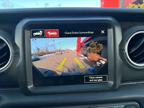 Used 2023 Jeep Wrangler Unlimited Rubicon 4xe w/ Cold Weather Group image 39