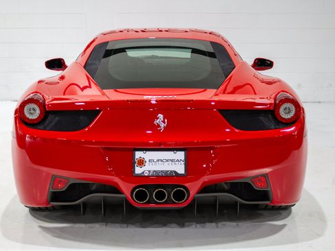 Used 2014 Ferrari 458 Italia Coupe RWD image 15
