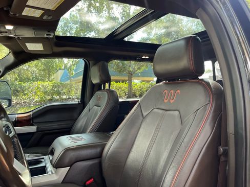 Used 2017 Ford F250 King Ranch w/ FX4 Off-Road Package image 19