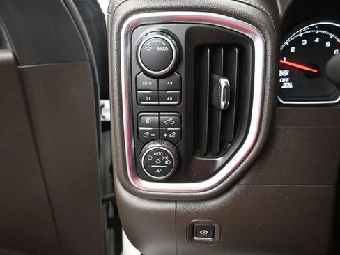 Used 2021 Chevrolet Silverado 1500 LTZ AWD/4WD image 12