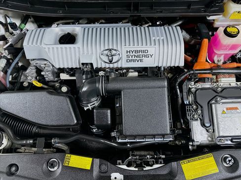 Used 2010 Toyota Prius One image 30