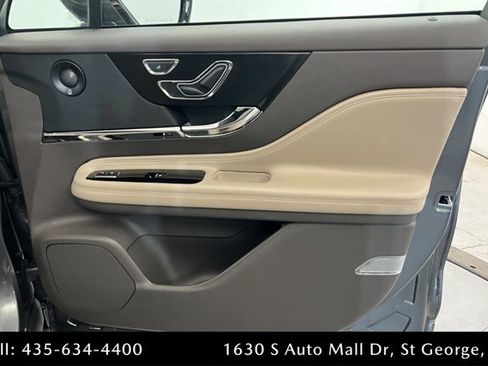 Used 2021 Lincoln Corsair Reserve w/ Equipment Group 201A image 23