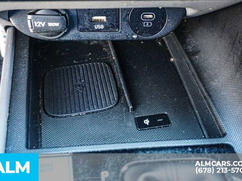 Used 2025 Hyundai Elantra Sport image 42