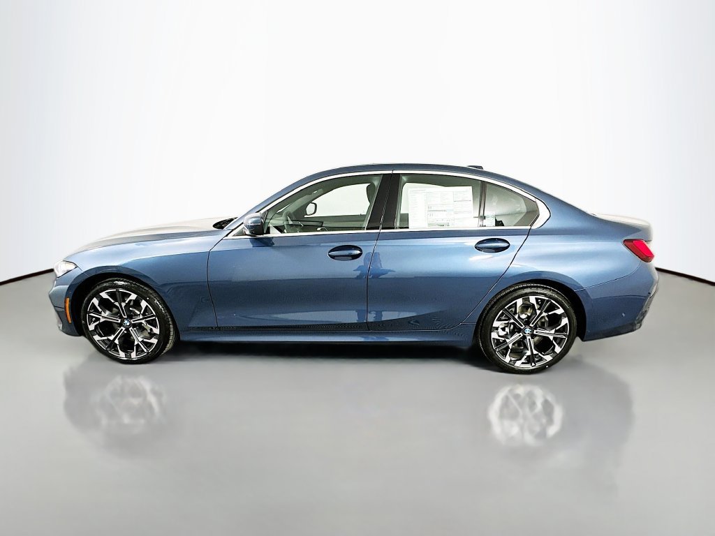 Used 2026 BMW 330i Sedan w/ Convenience Package RWD image 8