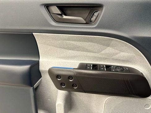 New 2026 Ford Maverick XLT image 34