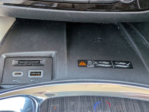 Certified 2023 Buick Enclave Premium FWD image 29