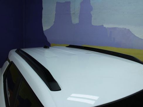 Certified 2023 Chevrolet TrailBlazer ACTIV w/ Convenience Package image 5