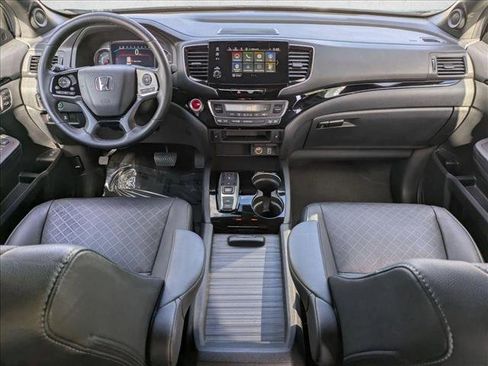 Used 2019 Honda Passport Touring image 19