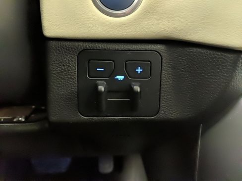 Used 2023 Toyota Tundra 1794 Edition image 26