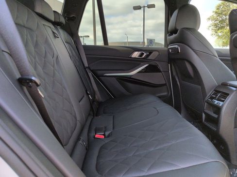 Used 2026 BMW X5 sDrive40i w/ M Sport Package image 25