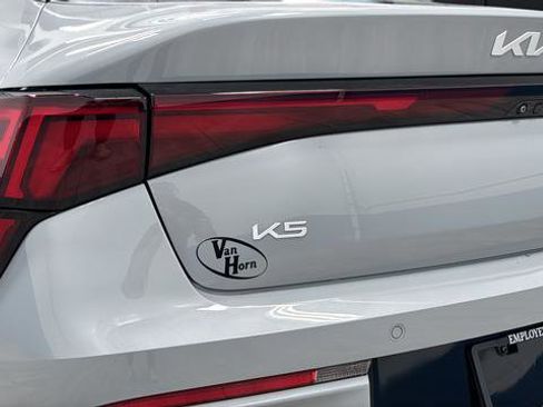 Used 2025 Kia K5 GT FWD image 36
