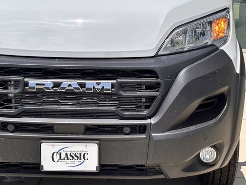 New 2025 RAM ProMaster 2500 w/ Convenience Group image 5
