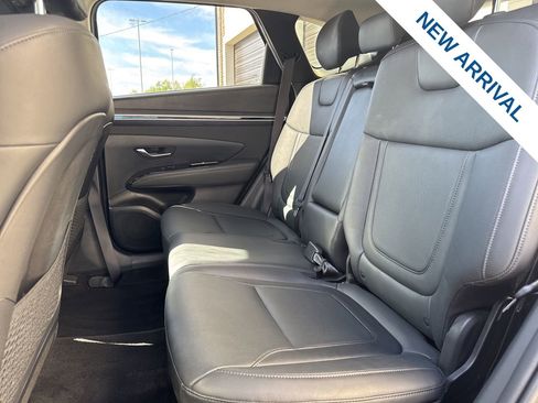 Used 2022 Hyundai Tucson Limited AWD/4WD image 14
