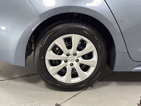 Certified 2025 Toyota Corolla LE image 22