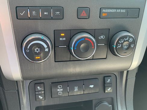 Used 2012 Chevrolet Traverse LT w/ All-Star Edition FWD image 14