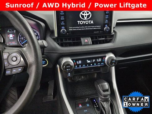 Used 2020 Toyota RAV4 XLE w/ Convenience Package AWD/4WD image 11