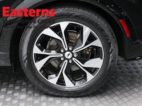 Used 2022 Ford Mustang Mach-E Premium image 8