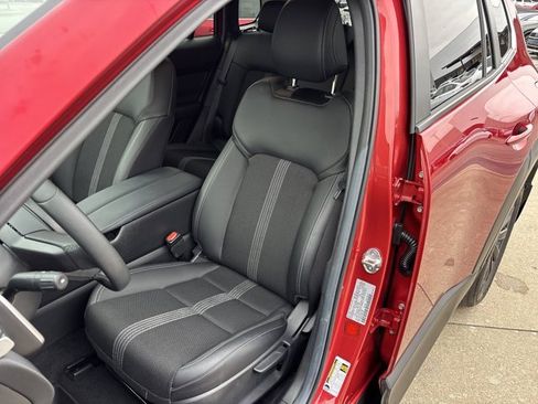 Used 2024 MAZDA CX-50 AWD 2.5 S w/ Select Package image 17