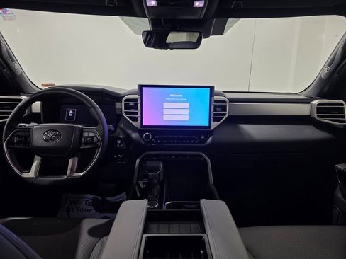 Used 2025 Toyota Tundra Limited image 2