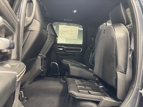 New 2026 RAM 2500 Laramie w/ Night Edition AWD/4WD image 41