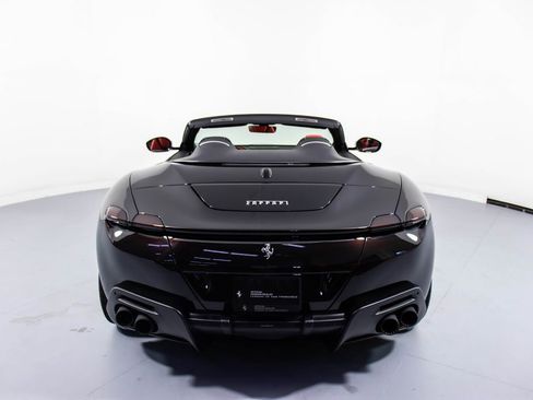 Certified 2025 Ferrari Roma Spider RWD image 7