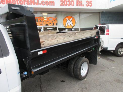 Used 2022 Ford F550 4x4 Regular Cab Super Duty image 53