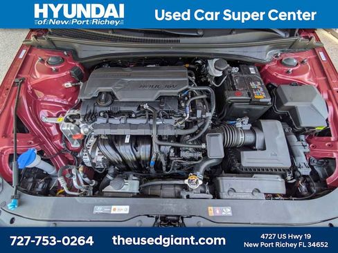 Certified 2024 Hyundai Elantra SEL FWD image 15