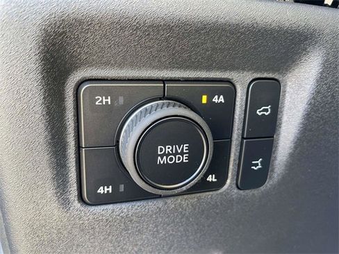 New 2025 Ford Expedition Max Platinum w/ Driver's Package image 15