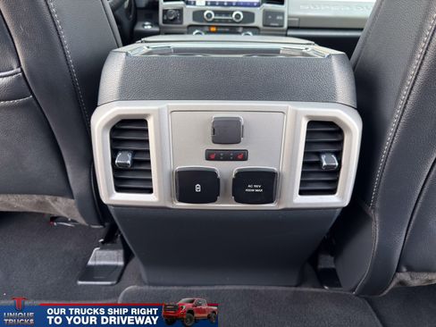 Used 2022 Ford F350 Lariat w/ Lariat Ultimate Package image 32