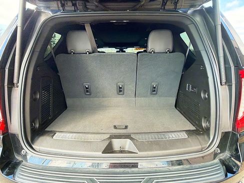 Used 2021 GMC Yukon AT4 w/ Technology Package image 14