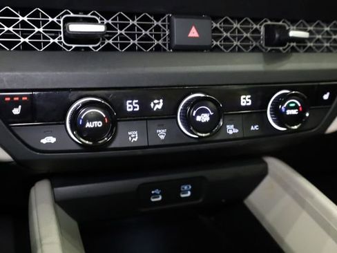 Used 2024 Honda Accord EX image 18